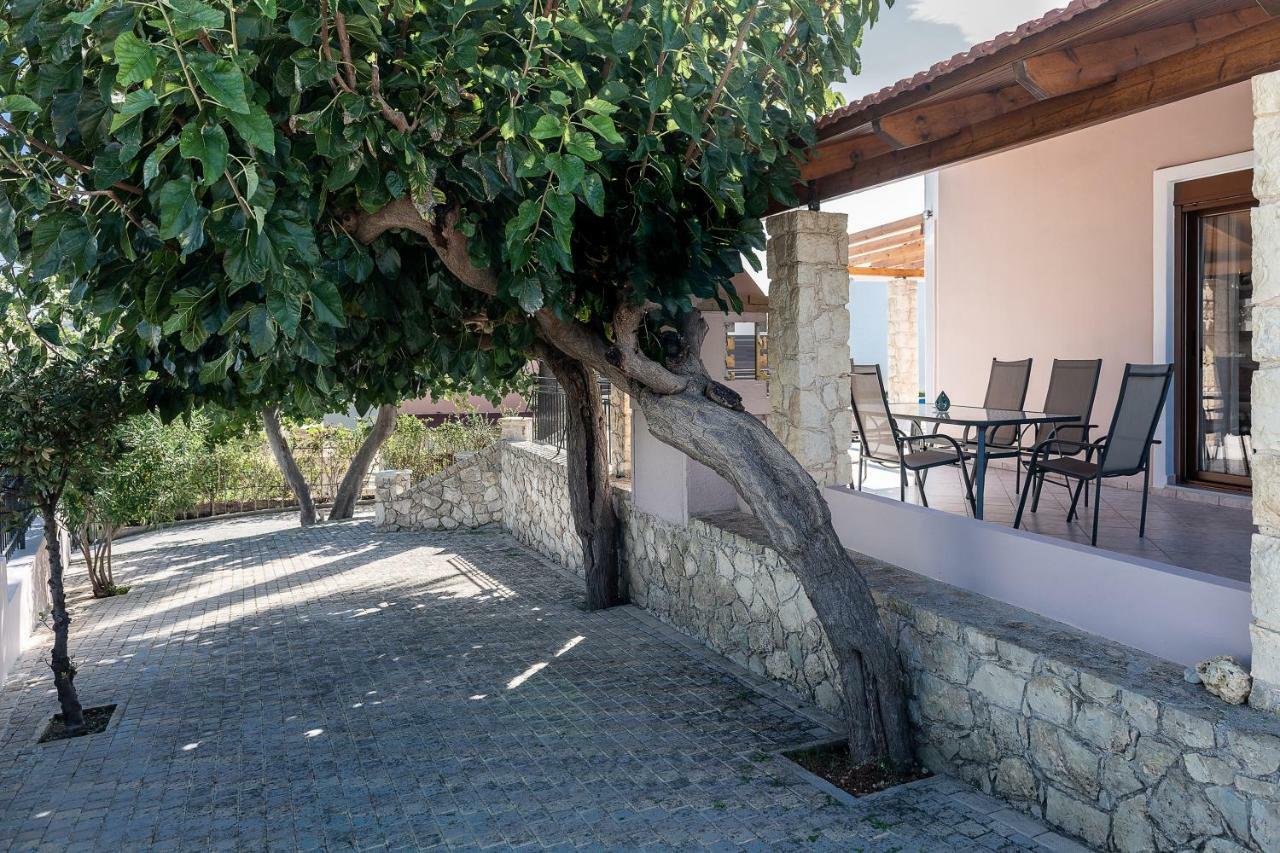 Lila Hill House Villa Stalós Екстериор снимка