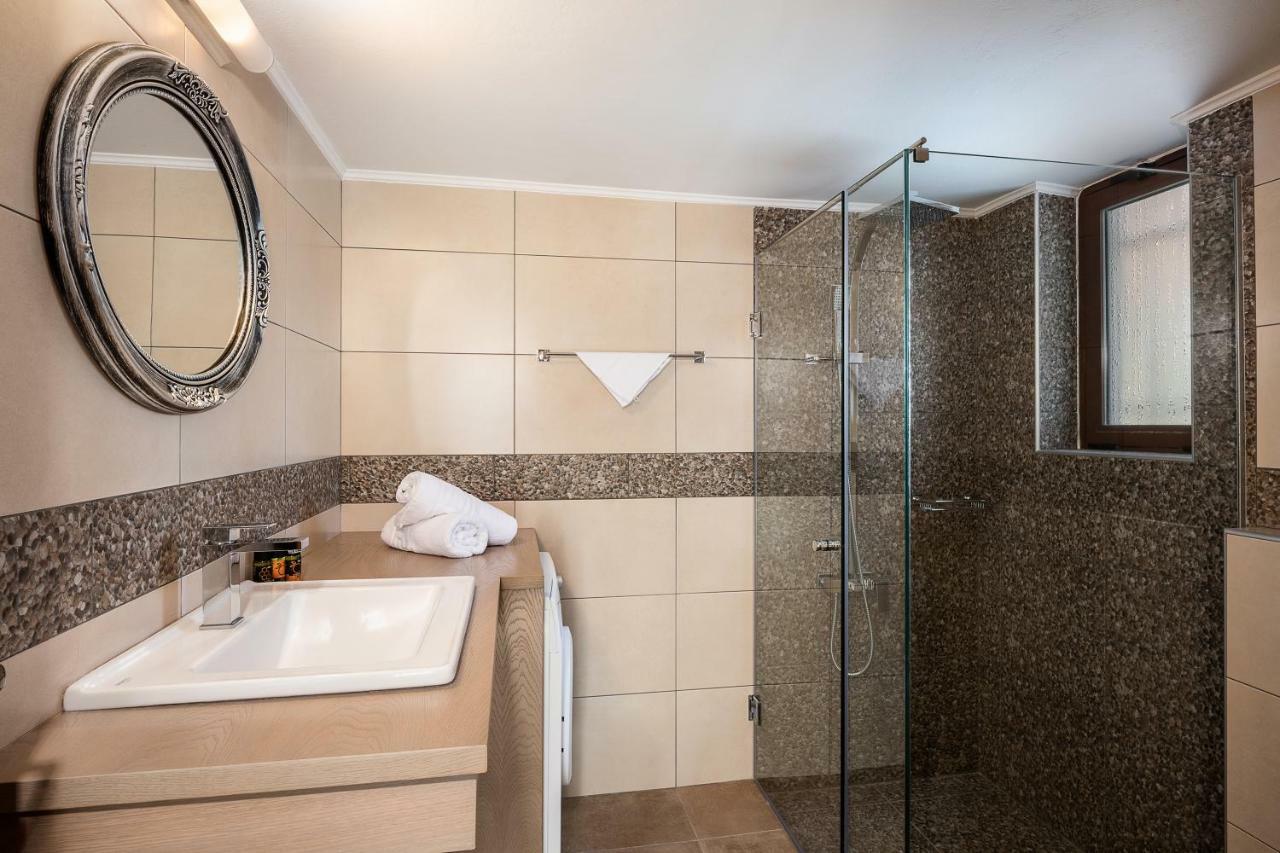 Lila Hill House Villa Stalós Екстериор снимка